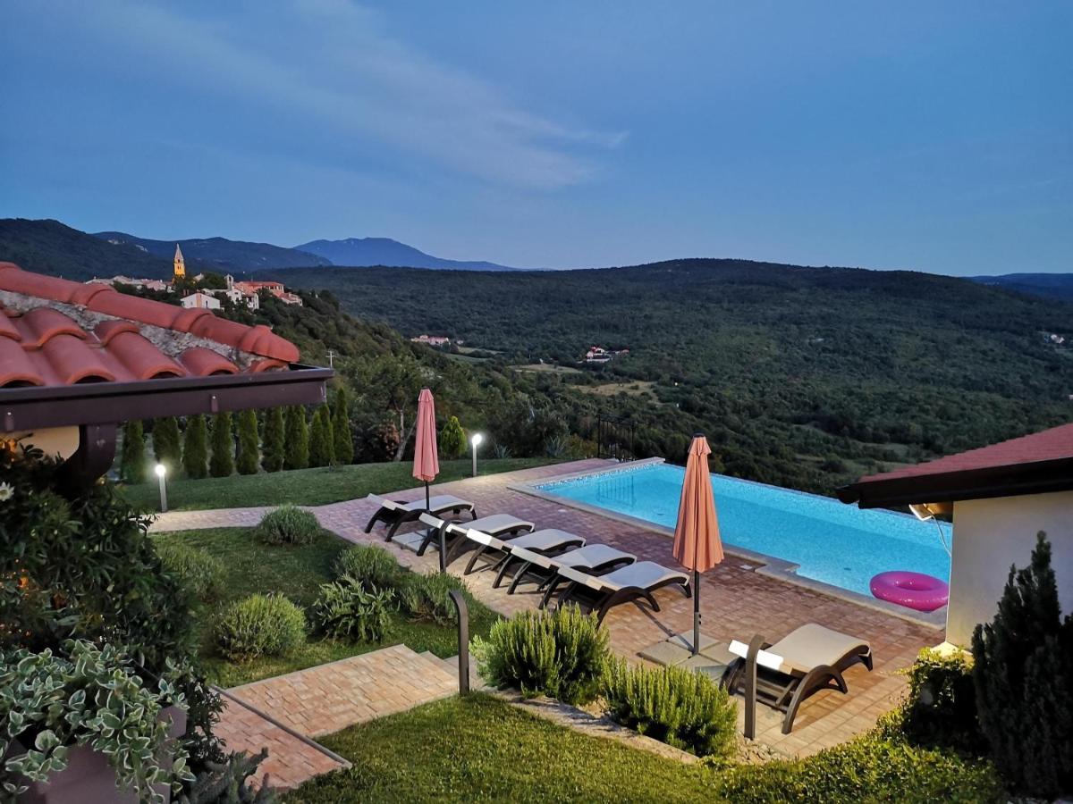 Home Andrea With Infinity Salty Pool Roc Экстерьер фото