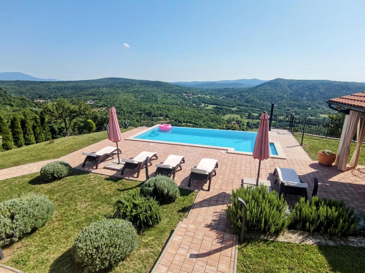 Home Andrea With Infinity Salty Pool Roc Экстерьер фото