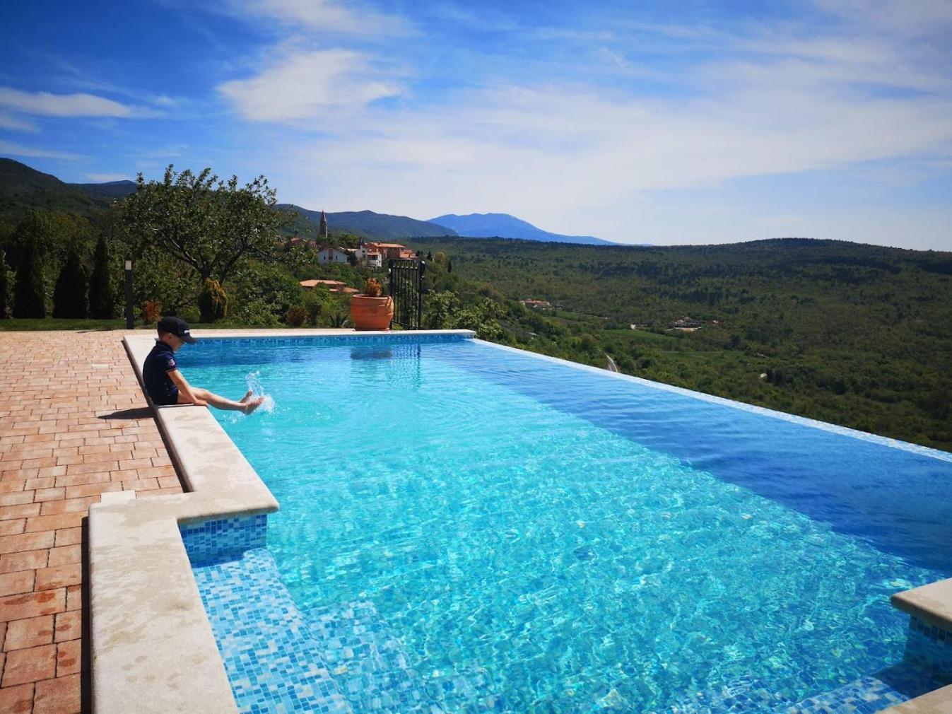 Home Andrea With Infinity Salty Pool Roc Экстерьер фото