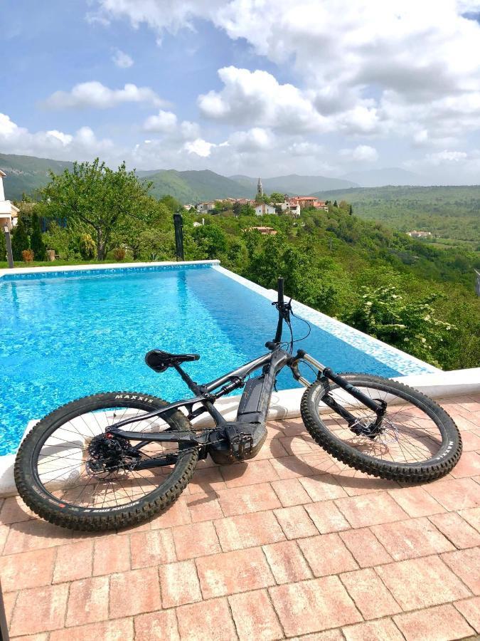 Home Andrea With Infinity Salty Pool Roc Экстерьер фото